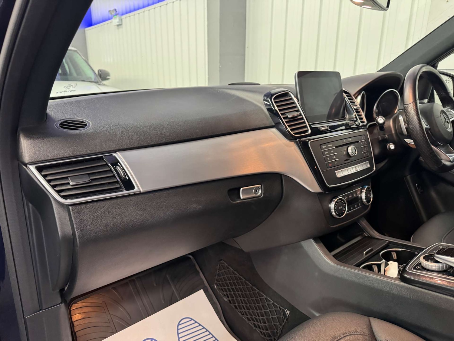 Used Mercedes-Benz GLE 2018 for sale - 77984218: Photo 32