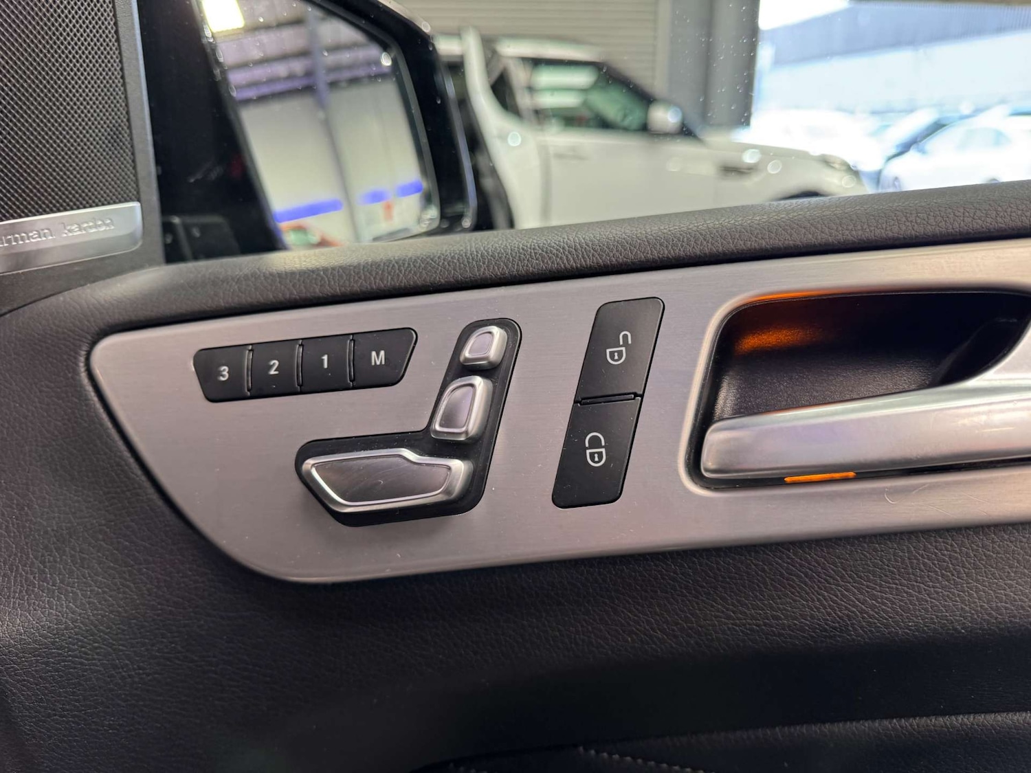 Used Mercedes-Benz GLE 2018 for sale - 77984218: Photo 53