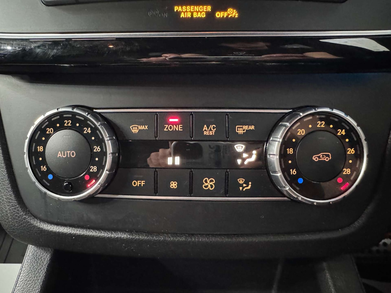 Used Mercedes-Benz GLE 2018 for sale - 77984218: Photo 67