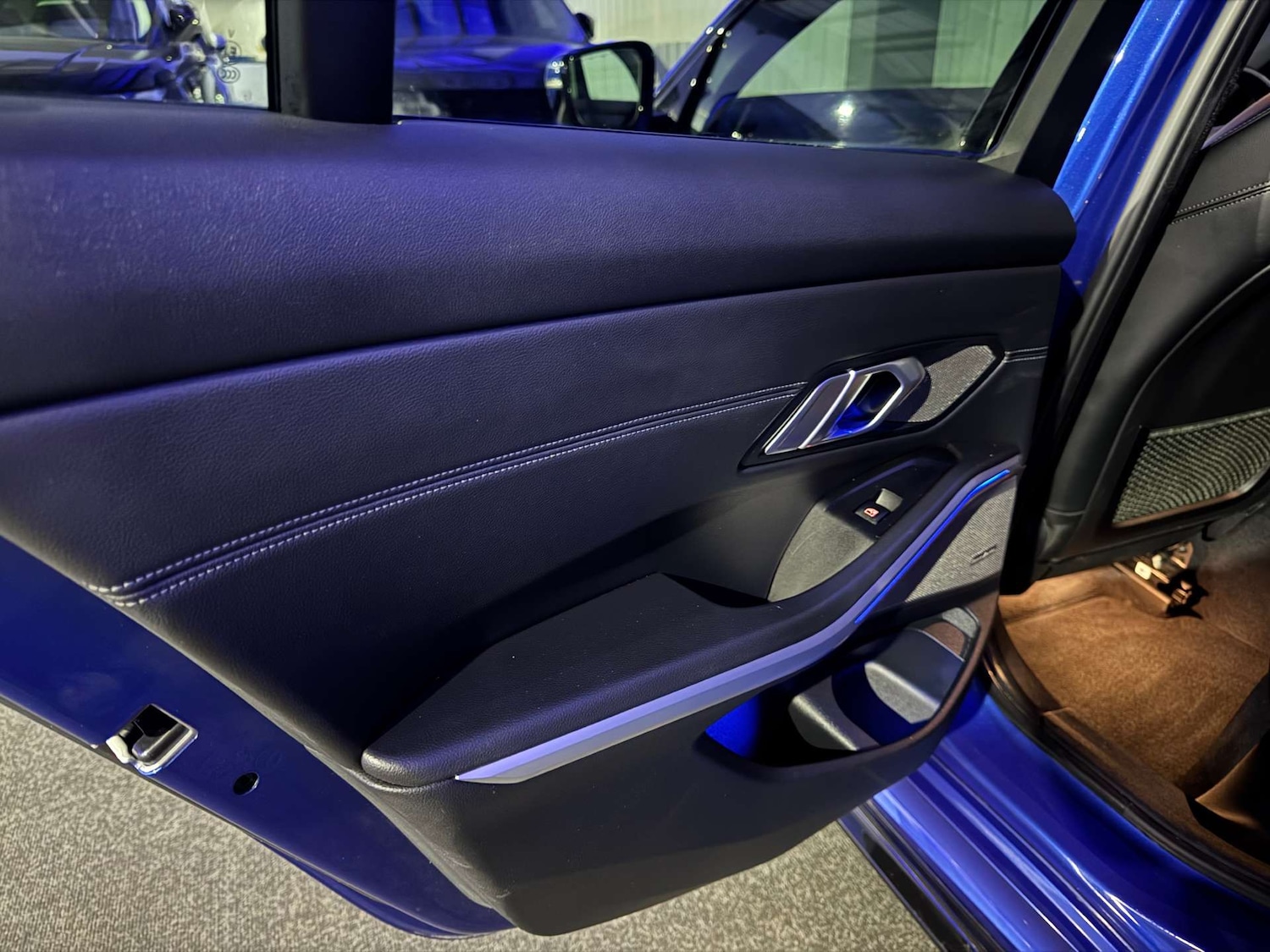 Used BMW 3 Series 2019 for sale - 77207651: Photo 42