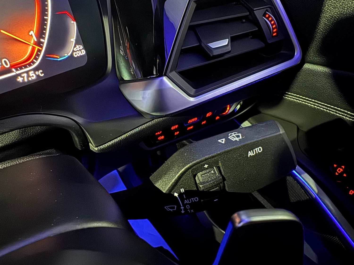 Used BMW 3 Series 2019 for sale - 77207651: Photo 73