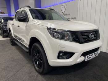 Used Nissan Navara 2020 for sale - 74379012: Photo