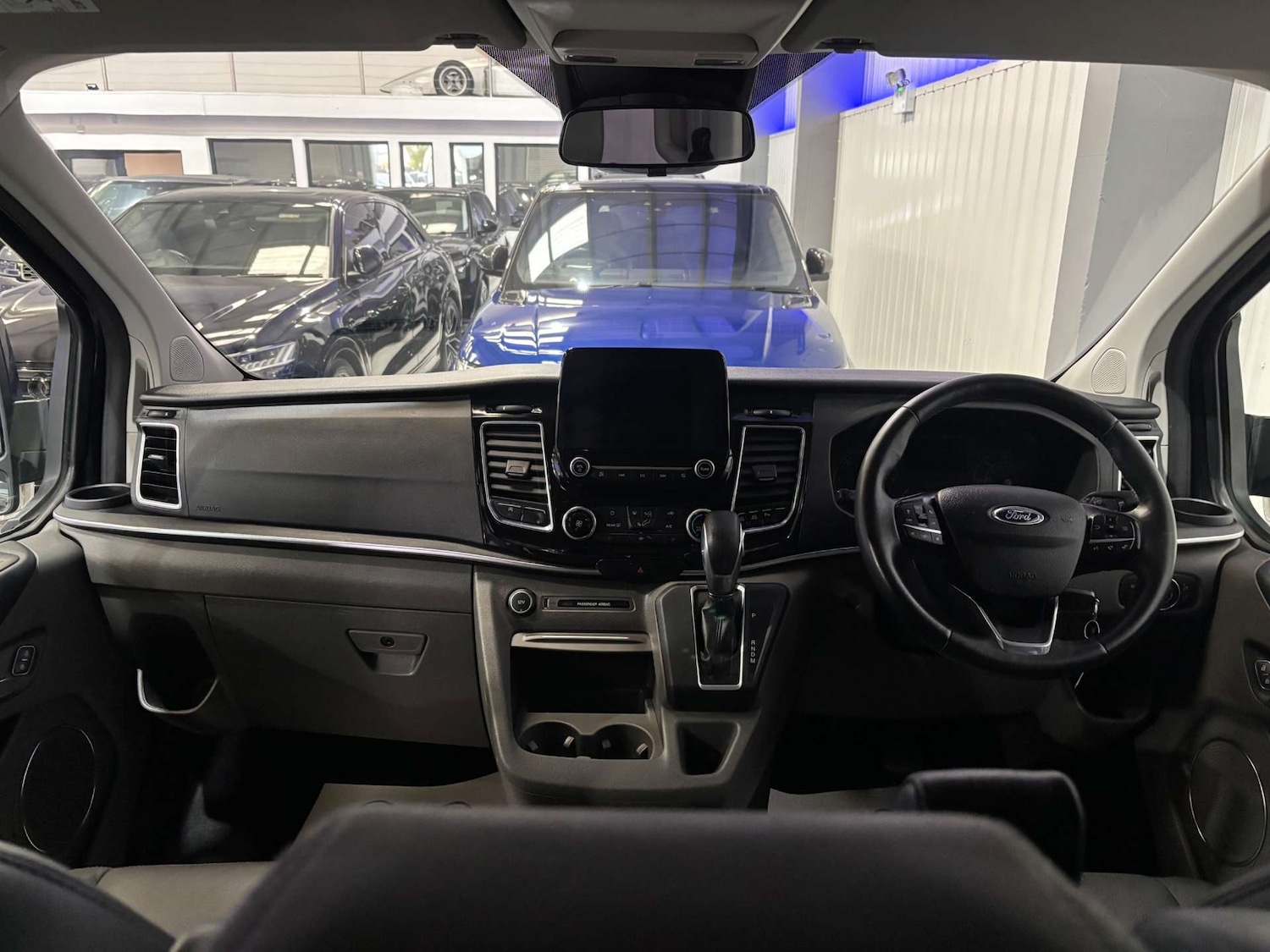 Used Ford Tourneo Custom 2020 for sale - 76611757: Photo 32