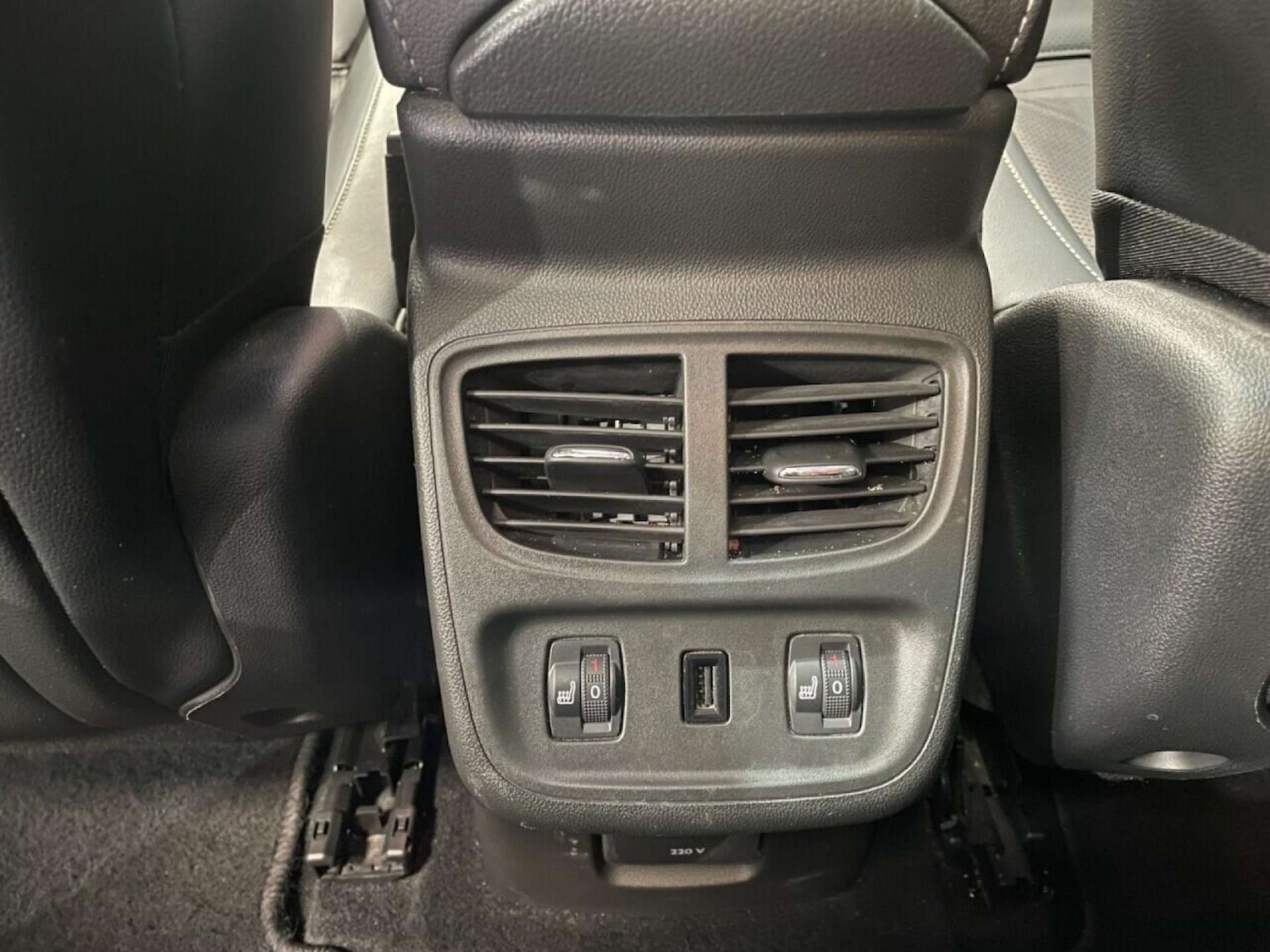 Vehicle 33