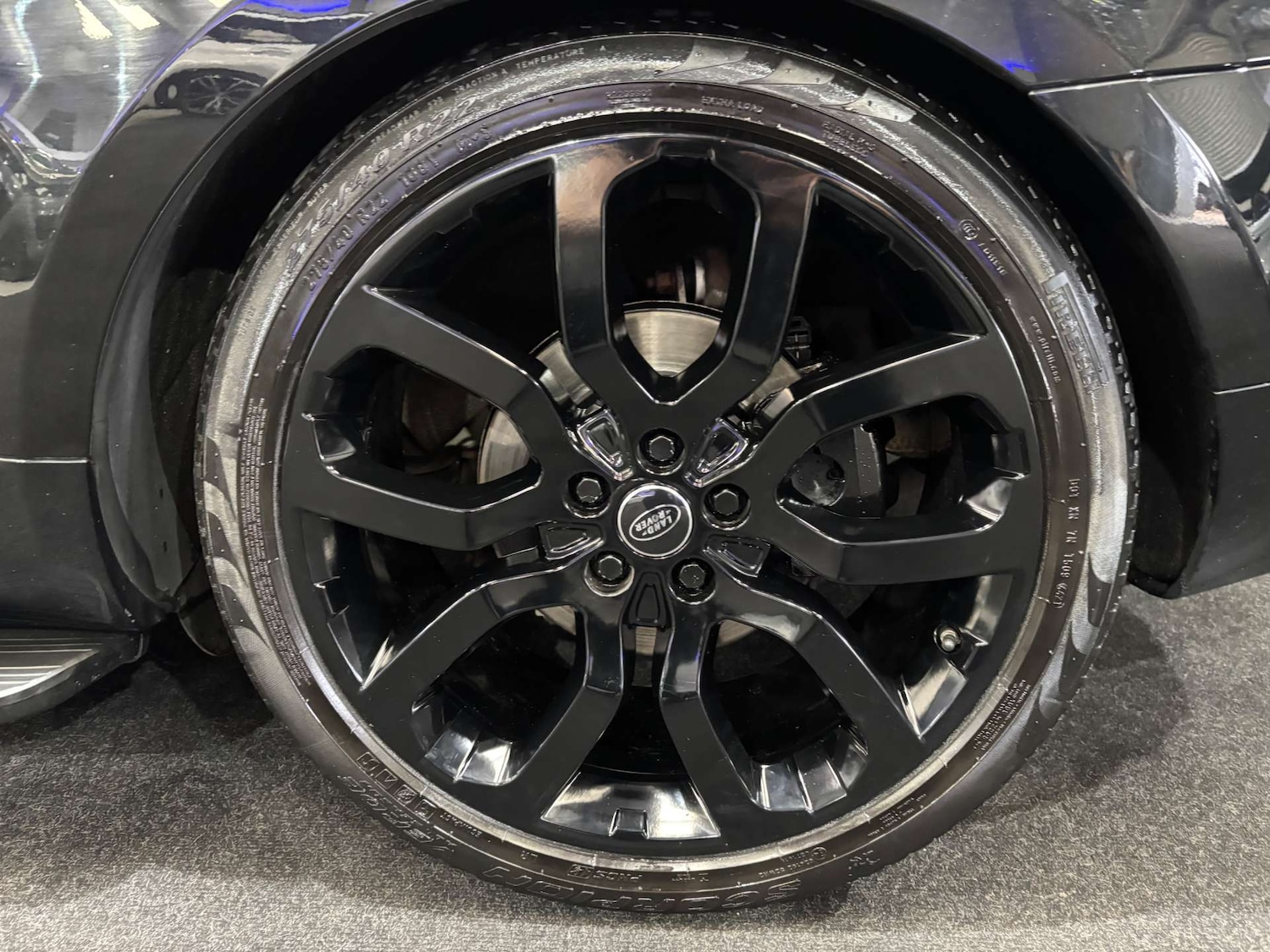 Used Land Rover Range Rover Sport 2018 for sale - 76263499: Photo 25