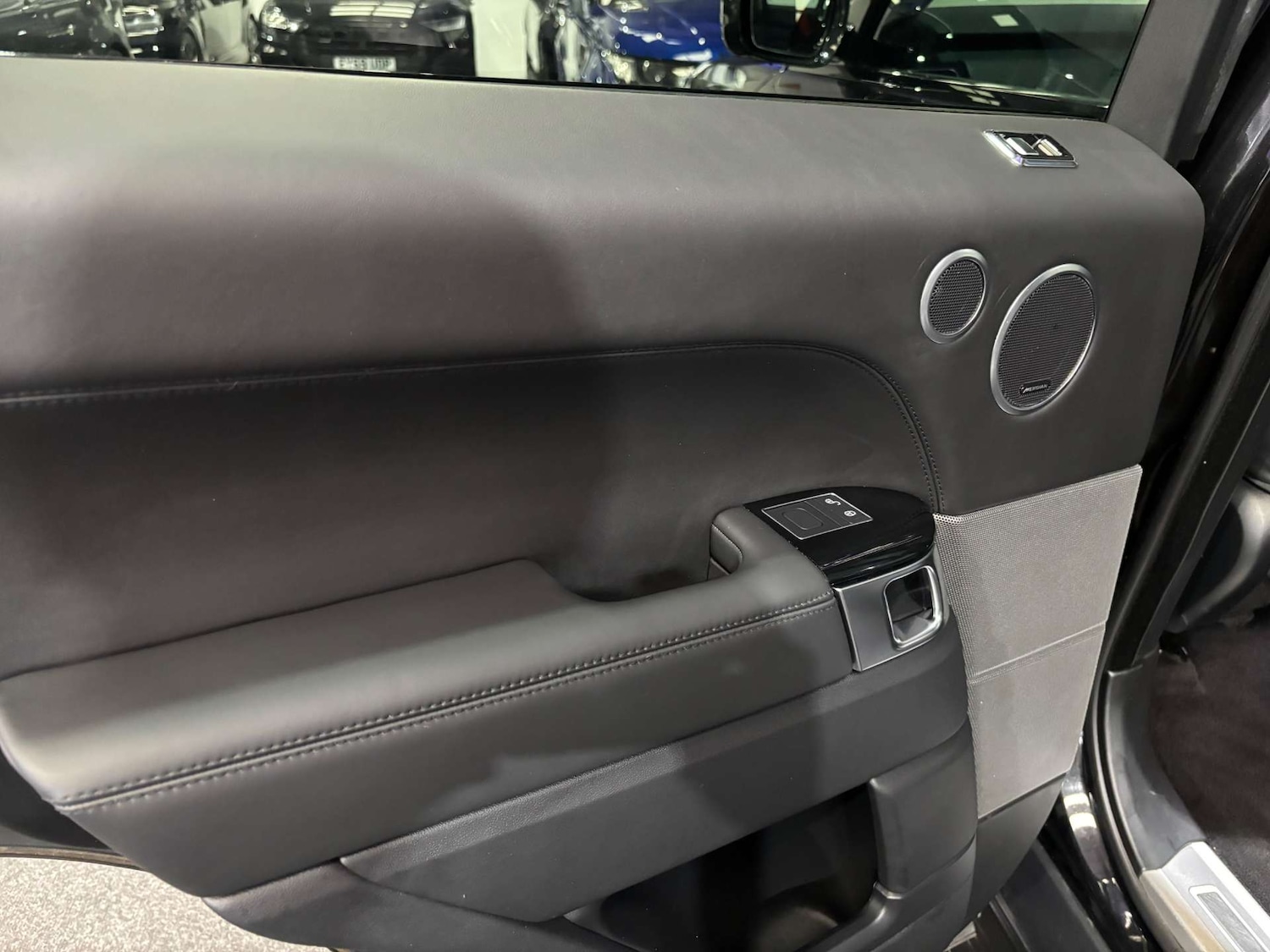 Used Land Rover Range Rover Sport 2018 for sale - 76263499: Photo 39