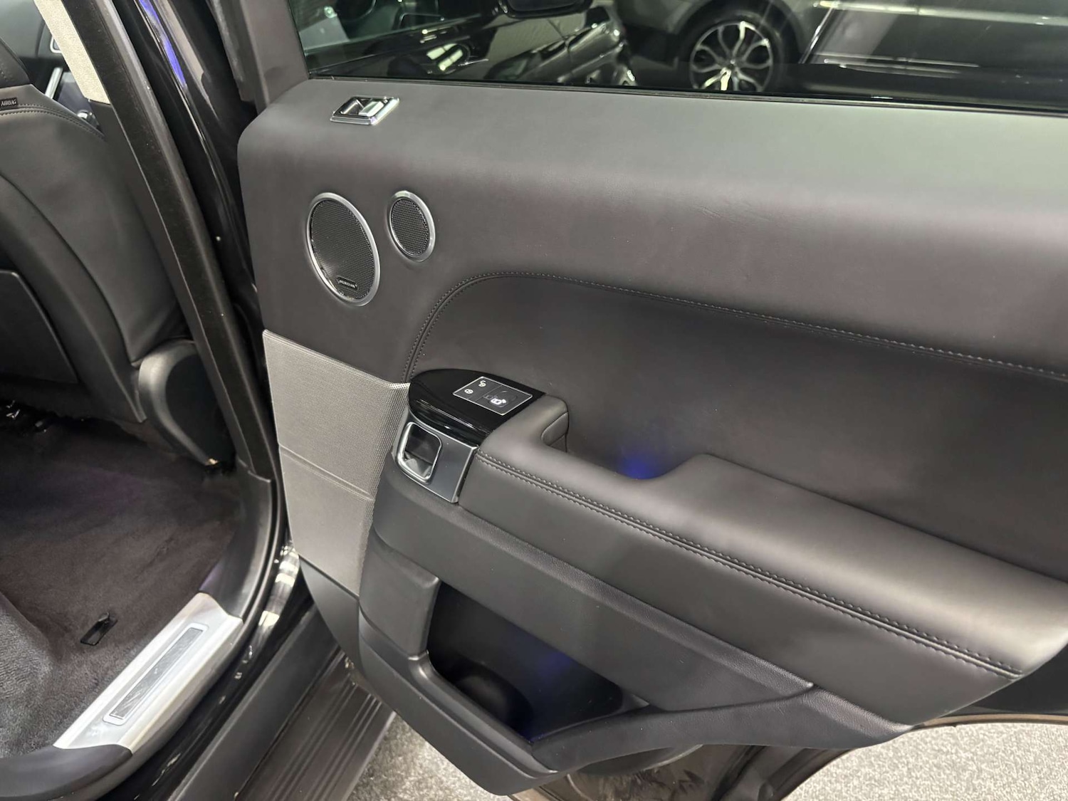 Used Land Rover Range Rover Sport 2018 for sale - 76263499: Photo 42