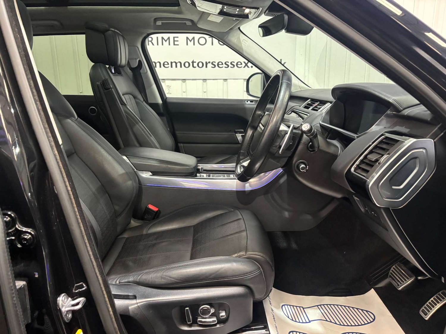 Used Land Rover Range Rover Sport 2018 for sale - 76263499: Photo 45