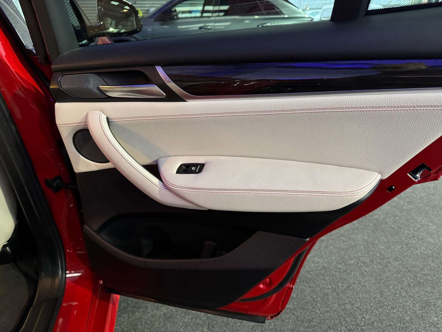 Used BMW X4 2016 for sale - 76554484: Photo 47