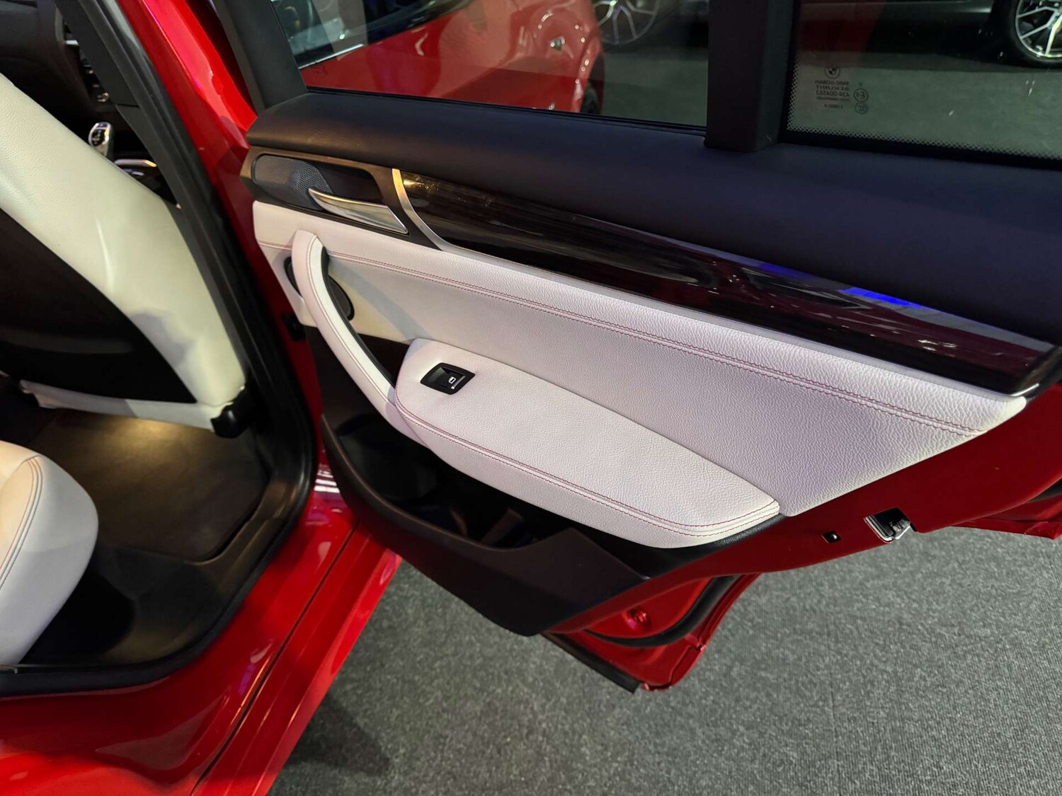 Used BMW X4 2016 for sale - 76554484: Photo 48