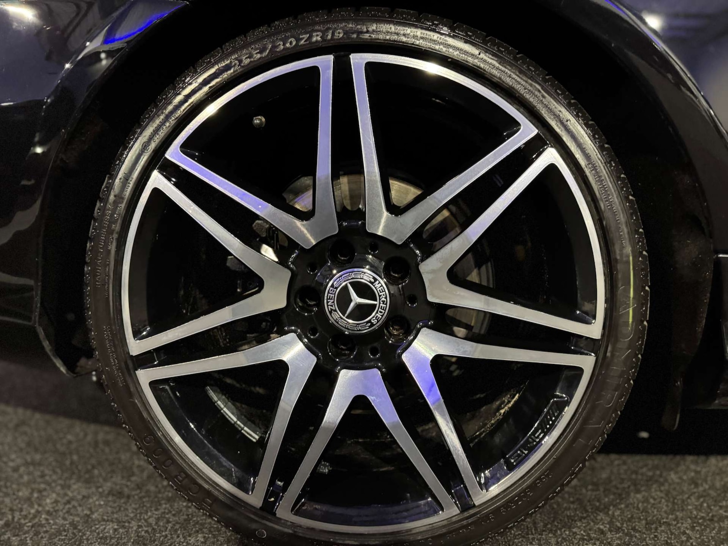 Used Mercedes-Benz E Class 2014 for sale - 77301679: Photo 24