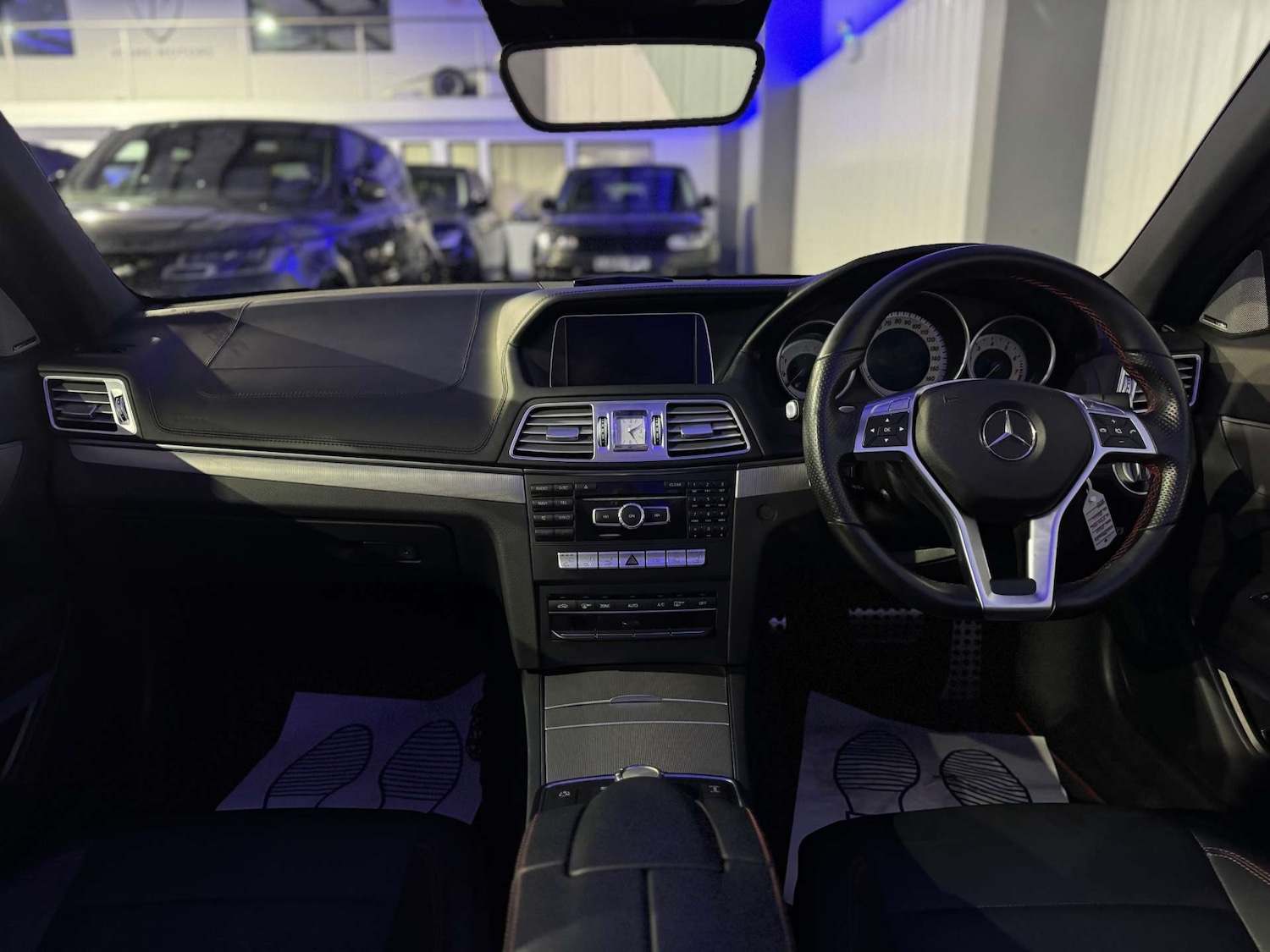 Used Mercedes-Benz E Class 2014 for sale - 77301679: Photo 29