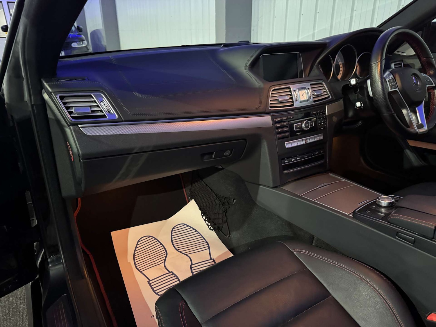 Used Mercedes-Benz E Class 2014 for sale - 77301679: Photo 32