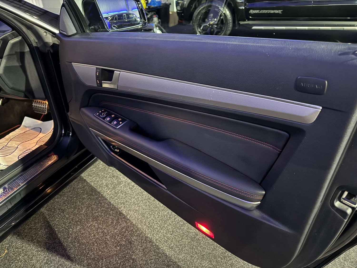 Used Mercedes-Benz E Class 2014 for sale - 77301679: Photo 42