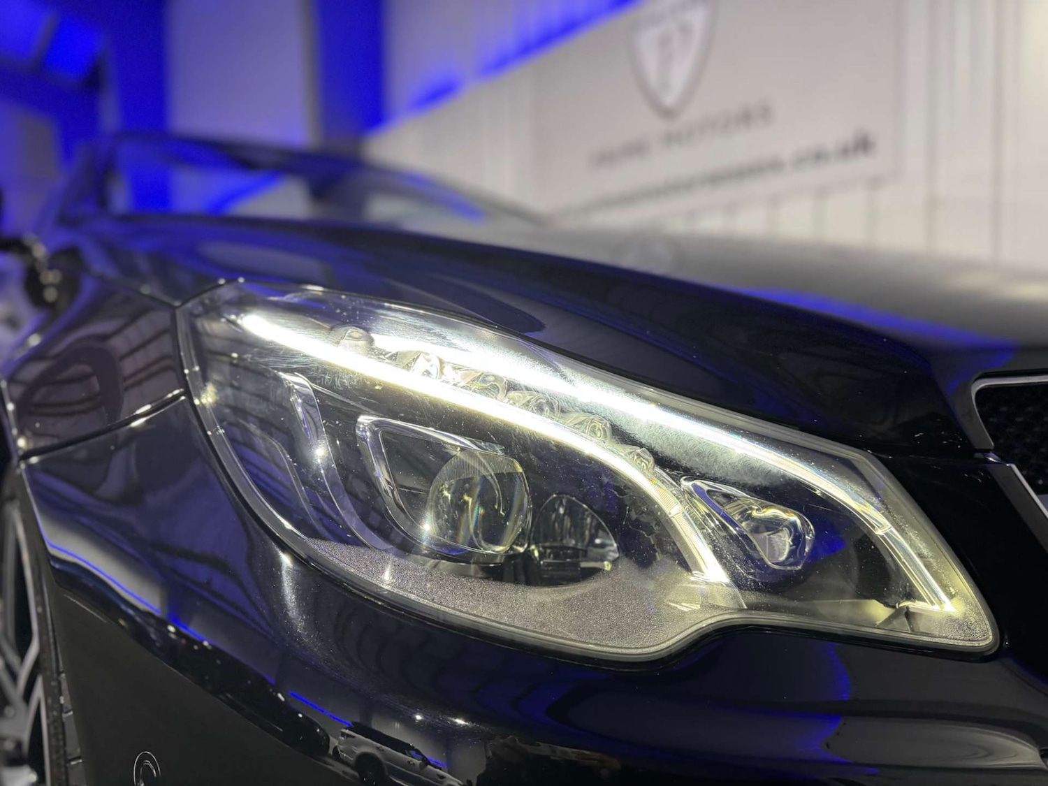 Used Mercedes-Benz E Class 2014 for sale - 77301679: Photo 8