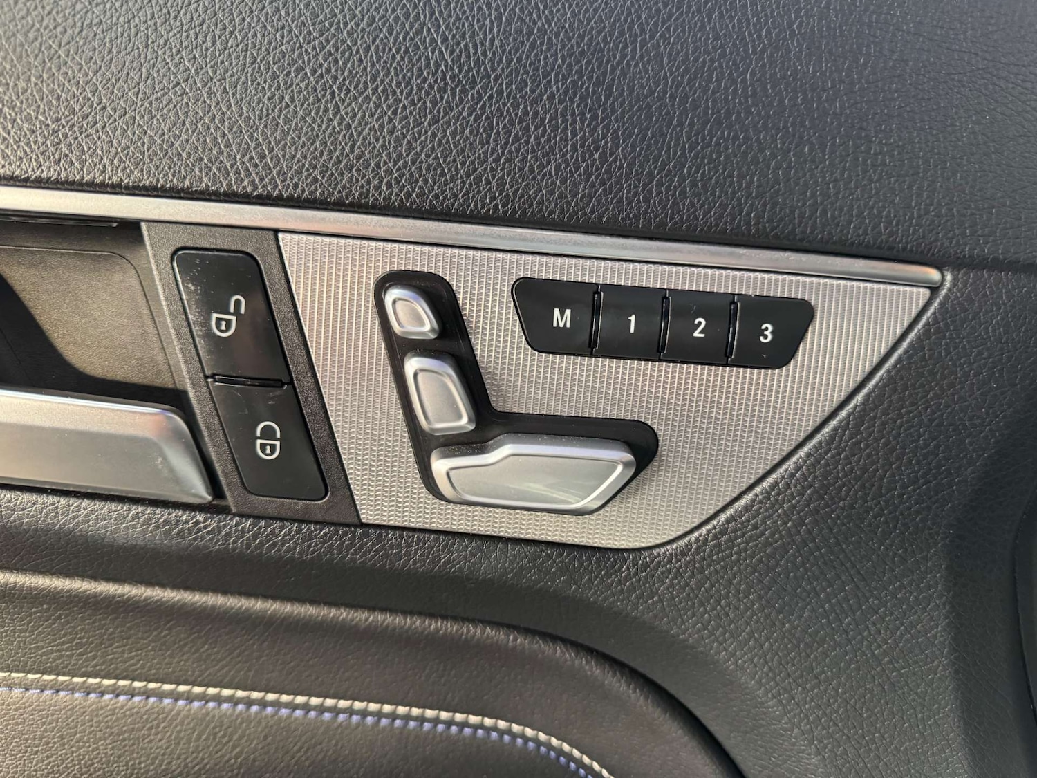 Used Mercedes-Benz E Class 2016 for sale - 77030764: Photo 35