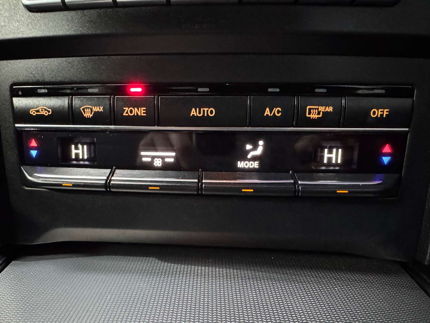 Used Mercedes-Benz E Class 2016 for sale - 77030764: Photo 53