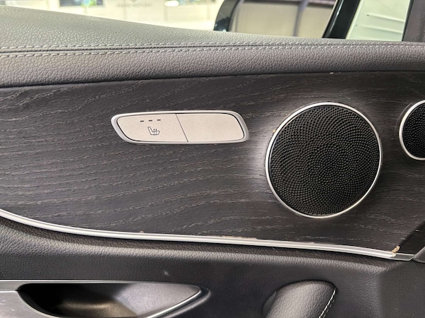 Used Mercedes-Benz E-Class 2018 for sale - 76172793: Photo 33