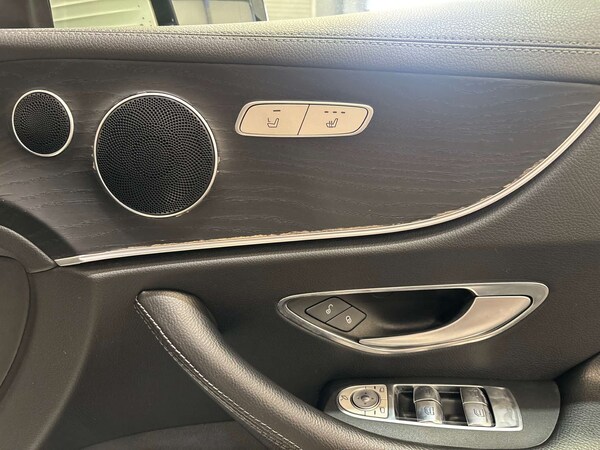 Used Mercedes-Benz E-Class 2018 for sale - 76172793: Photo 38