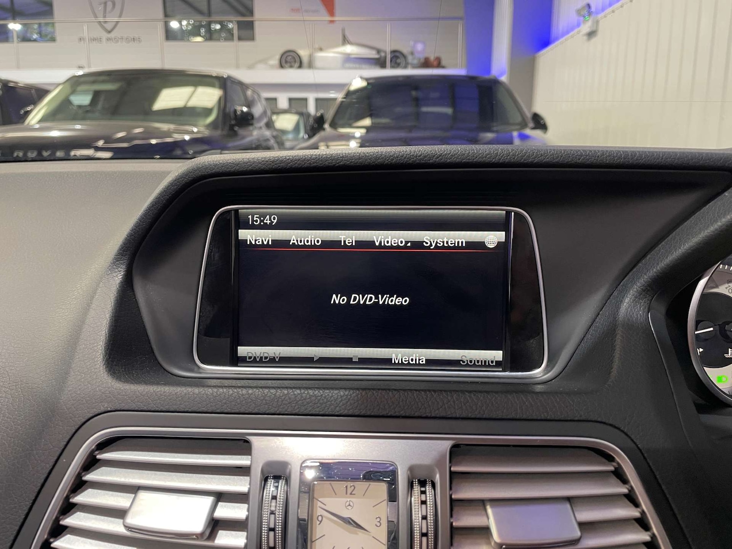 Used Mercedes-Benz E Class 2014 for sale - 76601220: Photo 32