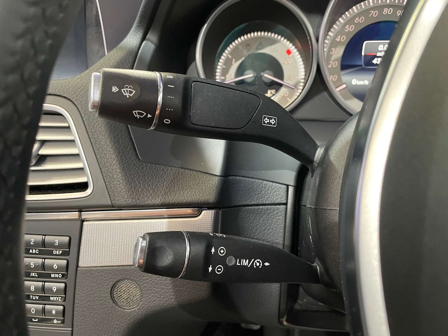 Used Mercedes-Benz E Class 2014 for sale - 76601220: Photo 35