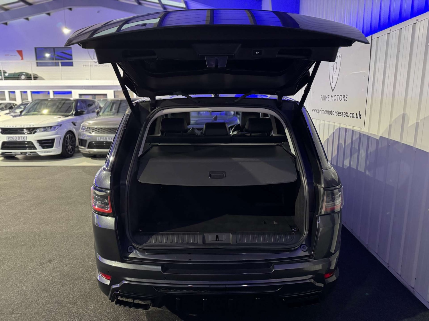 Used Land Rover Range Rover Sport 2016 for sale - 76493618: Photo 18