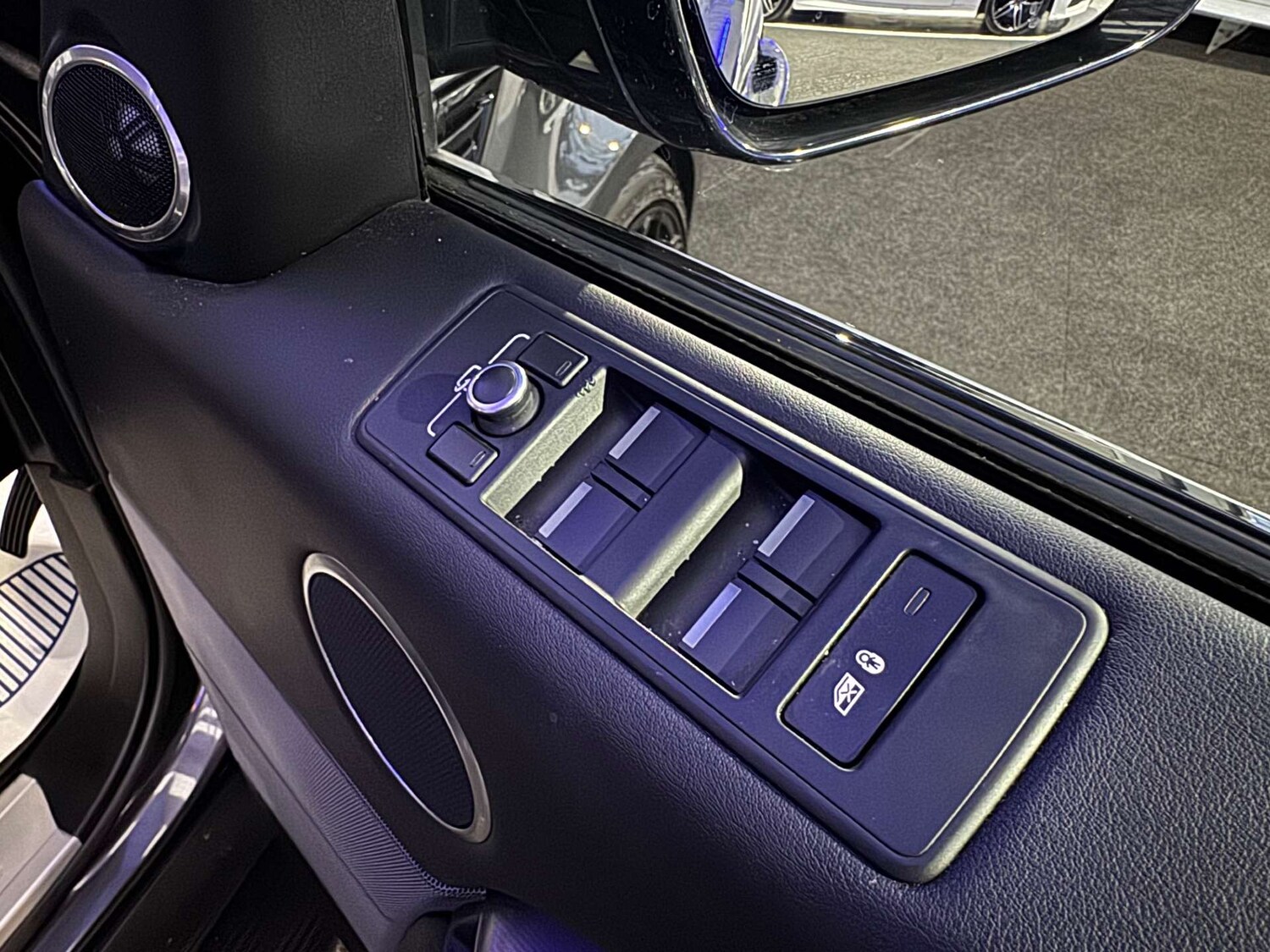 Used Land Rover Range Rover Sport 2016 for sale - 76493618: Photo 51