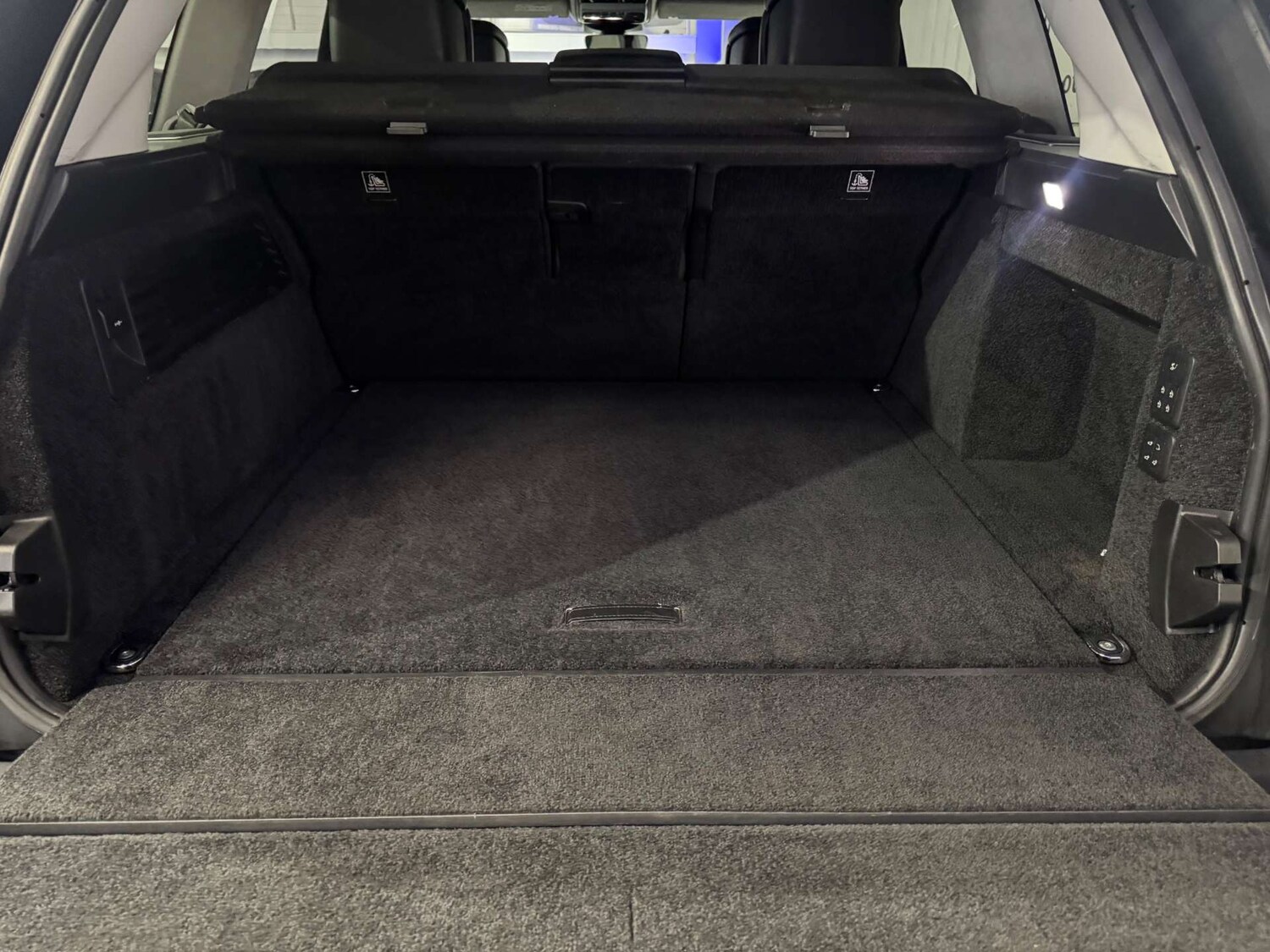 Used Land Rover Range Rover 2019 for sale - 77606776: Photo 21