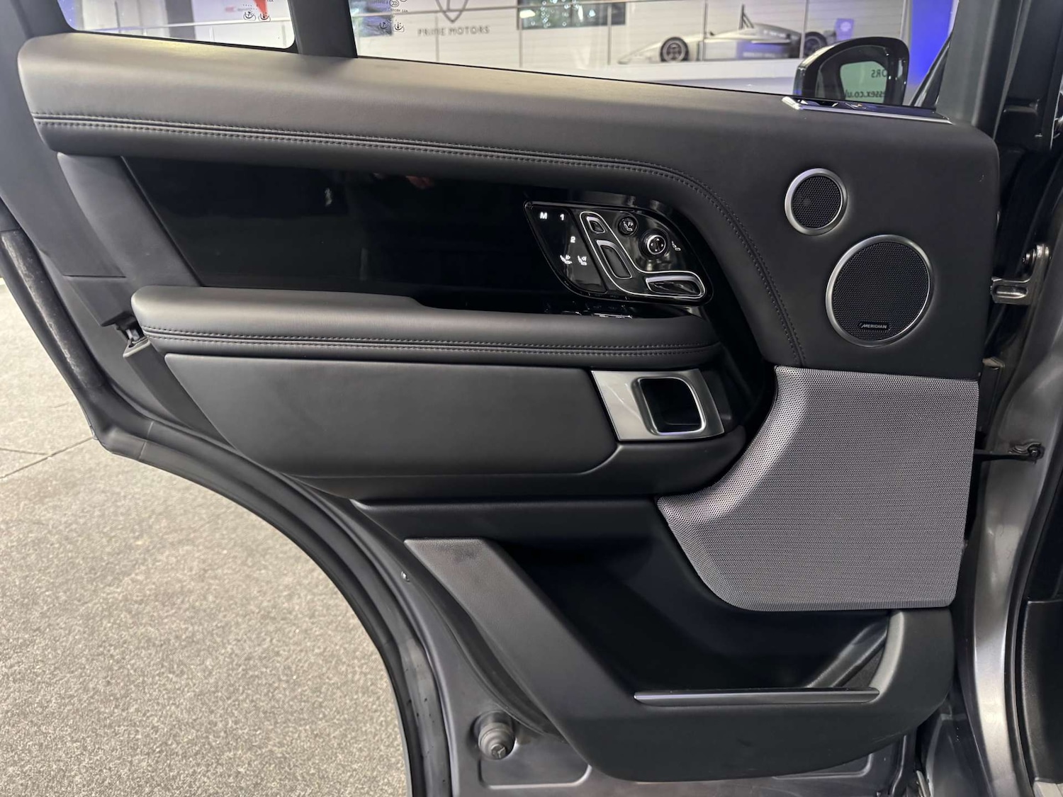 Used Land Rover Range Rover 2019 for sale - 77606776: Photo 50