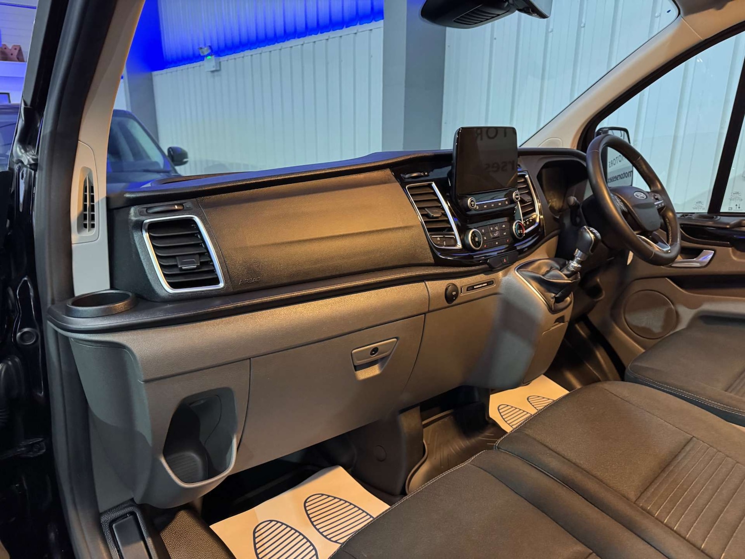 Used Ford Transit Custom 2023 for sale - 76829807: Photo 32