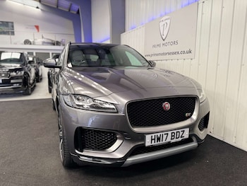 Used Jaguar F-Pace 2019 for sale - 79586222: Photo