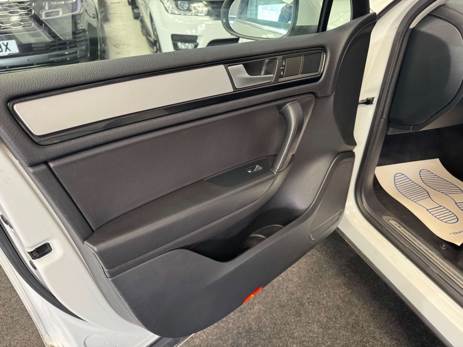 Used Volkswagen Touareg 2013 for sale - 78064648: Photo 35