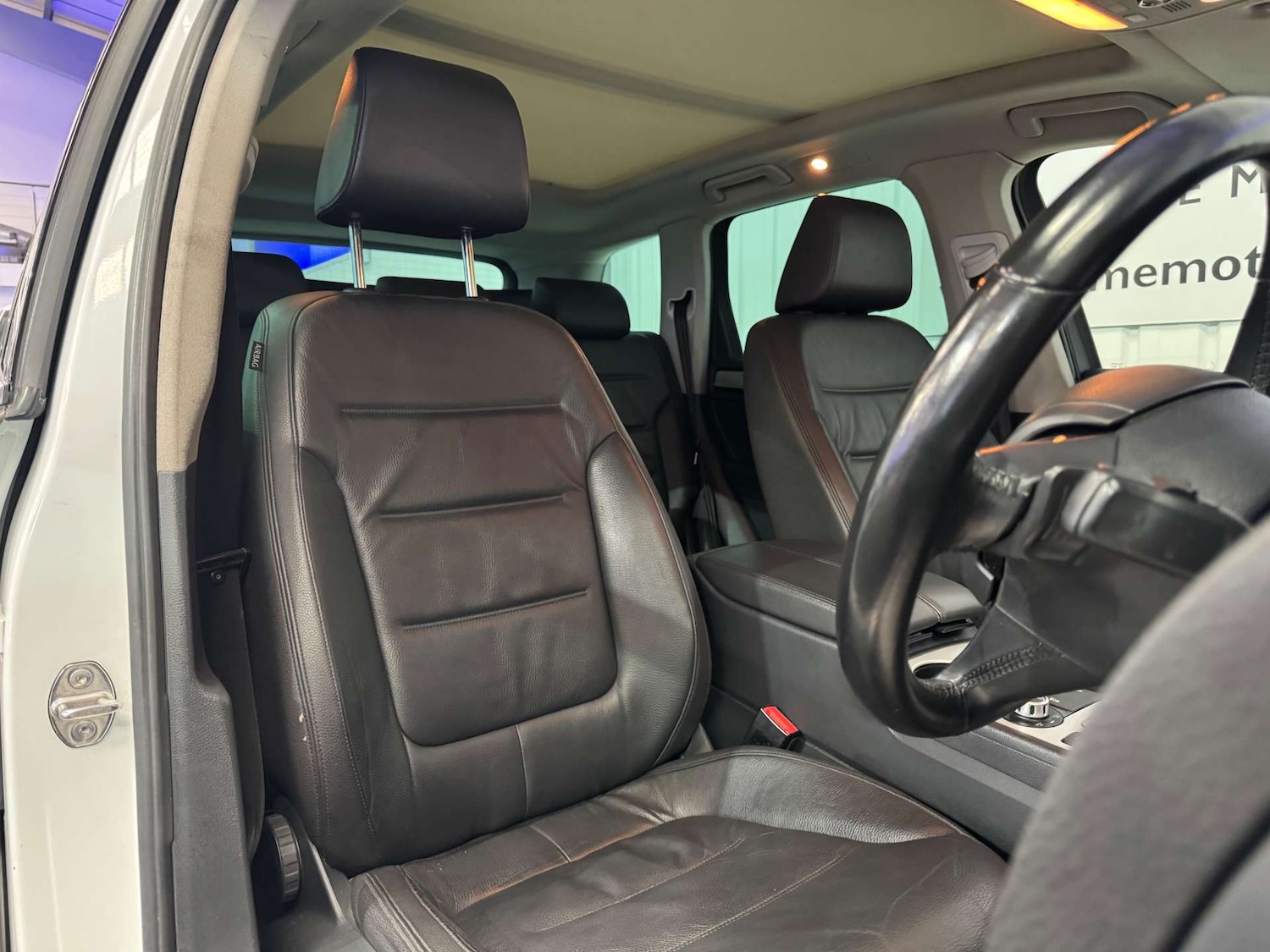 Used Volkswagen Touareg 2013 for sale - 78064648: Photo 47