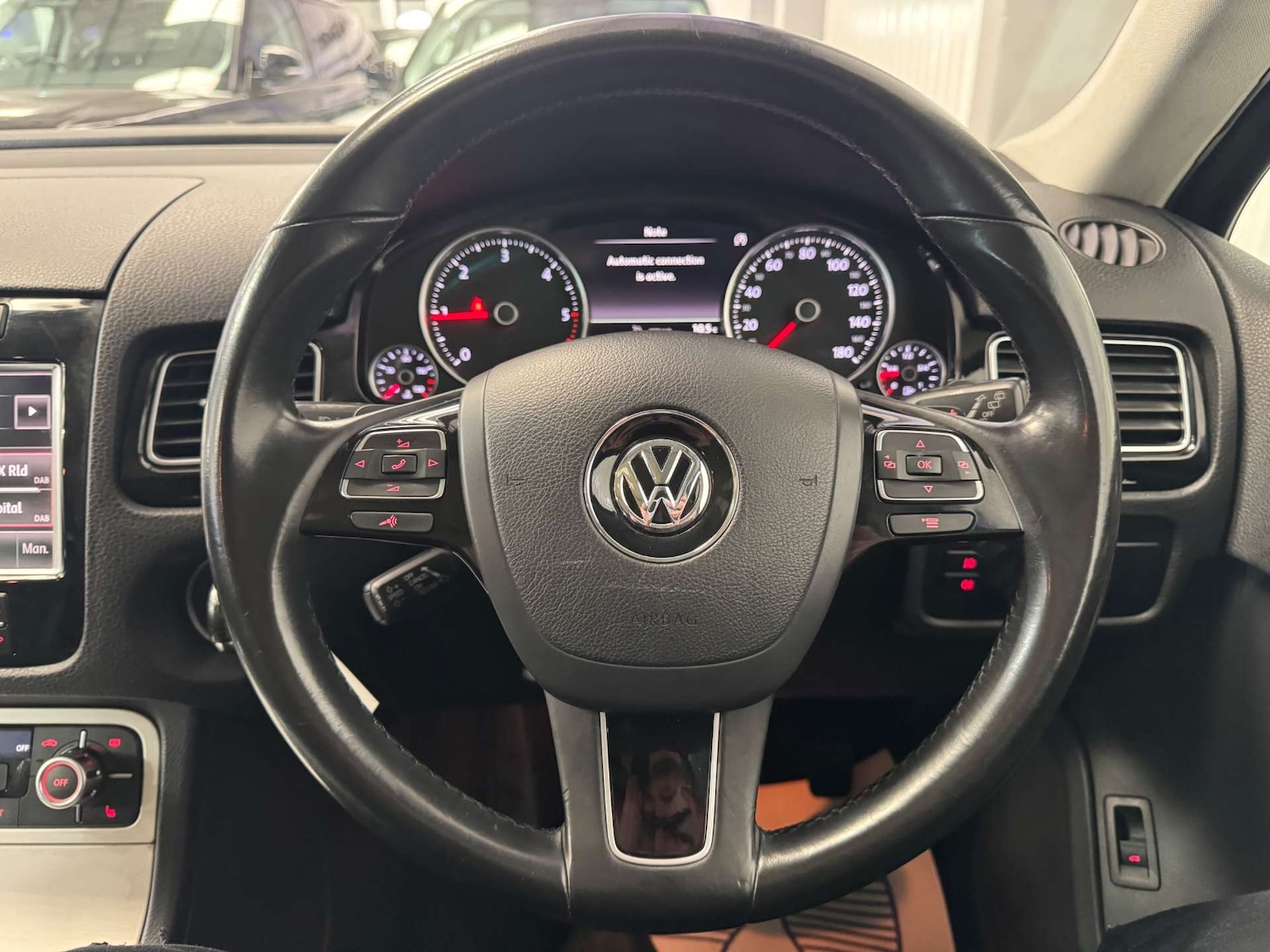 Used Volkswagen Touareg 2013 for sale - 78064648: Photo 68