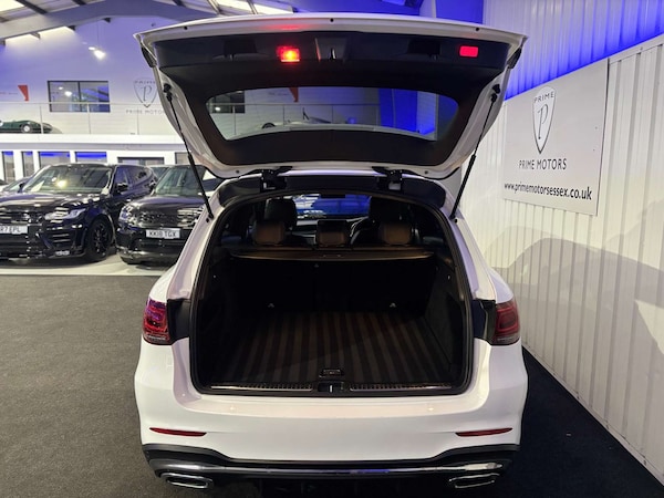 Used Mercedes-Benz GLC 2019 for sale - 76311217: Photo 18