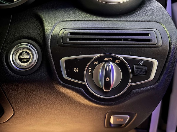 Used Mercedes-Benz GLC 2019 for sale - 76311217: Photo 65