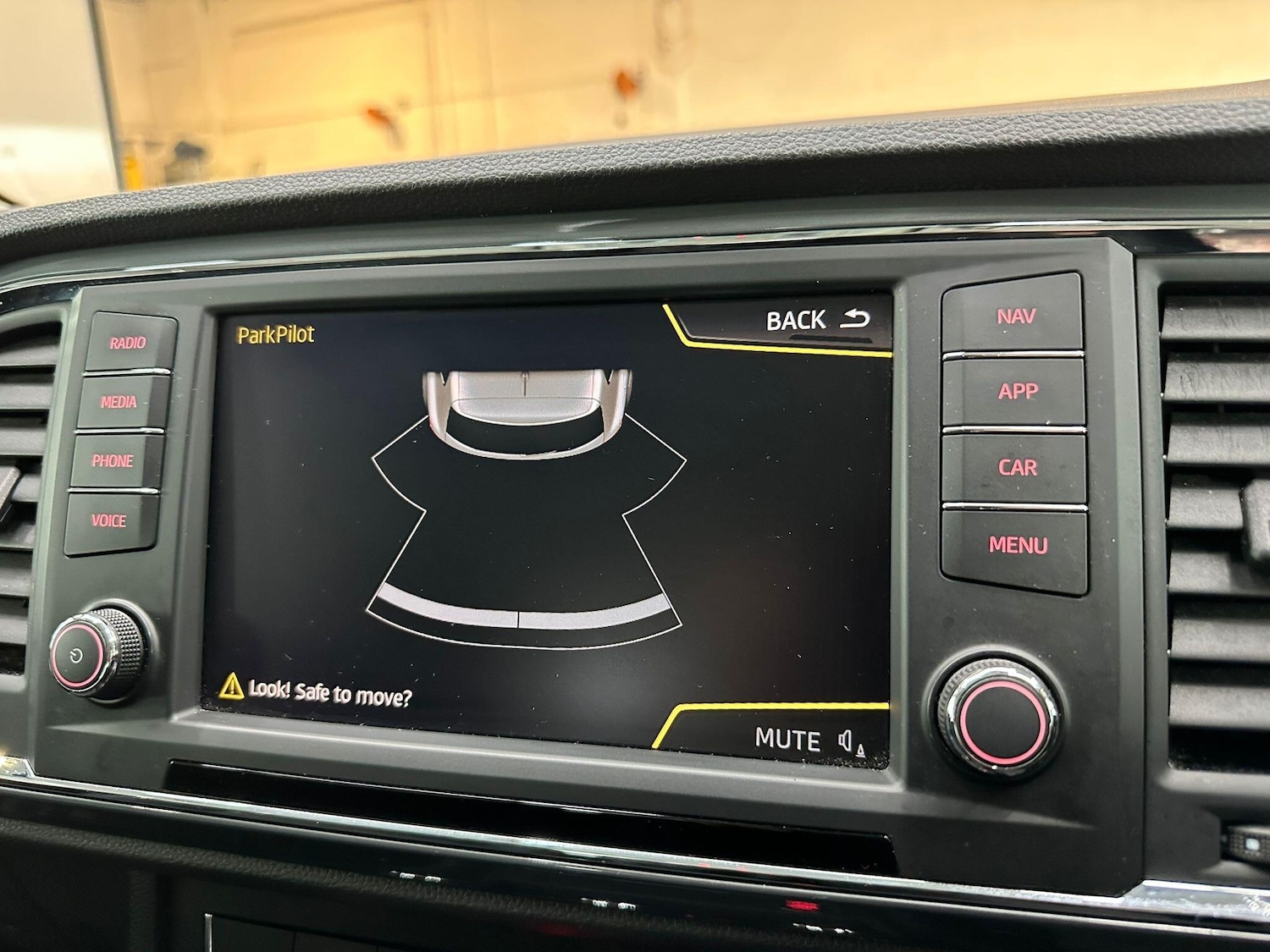 Used SEAT Ateca 2017 for sale - 76227019: Photo 47
