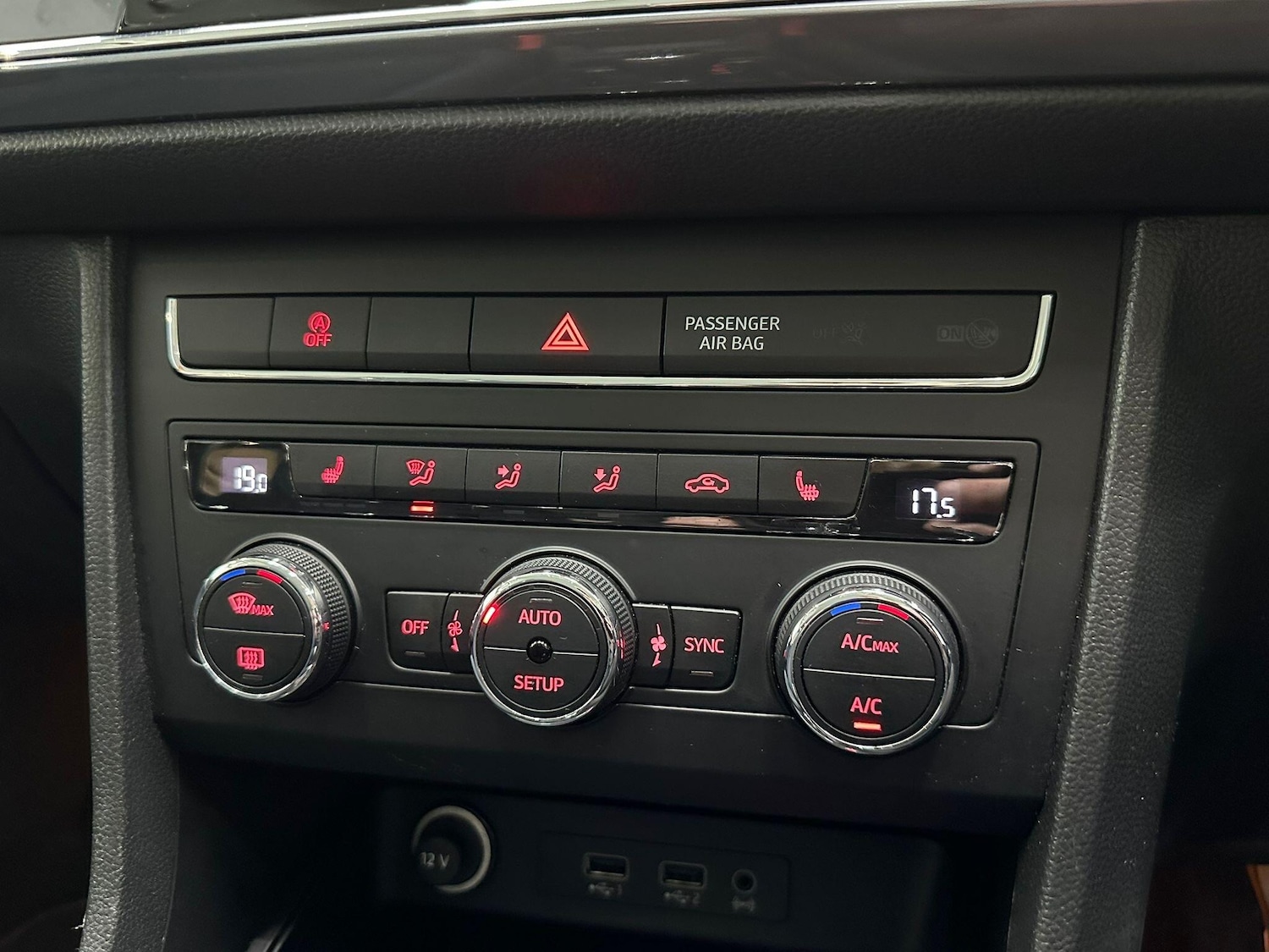 Used SEAT Ateca 2017 for sale - 76227019: Photo 57
