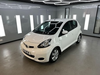 Used Toyota AYGO 2011 for sale - 76026747: Photo