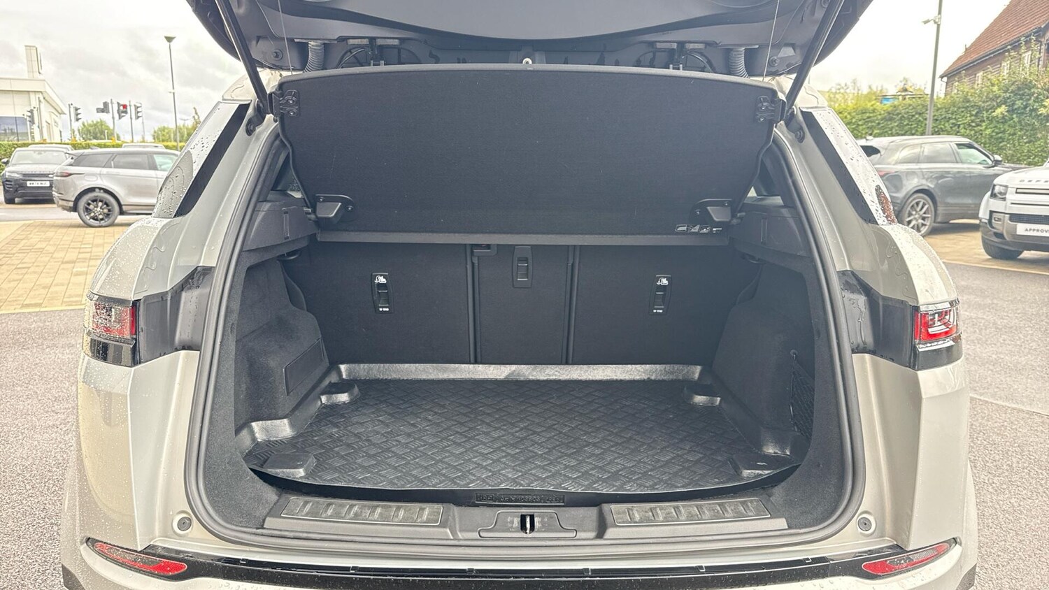 Used Land Rover Range Rover Evoque 2021 for sale - 76674047: Photo 10