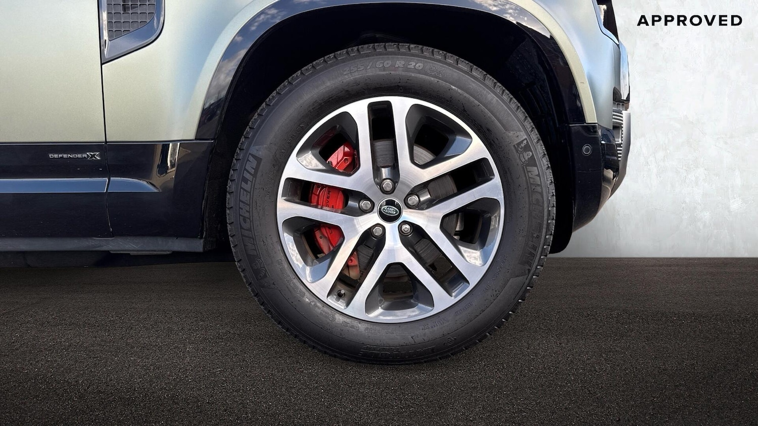 Used Land Rover Defender 2022 for sale - 77673347: Photo 8