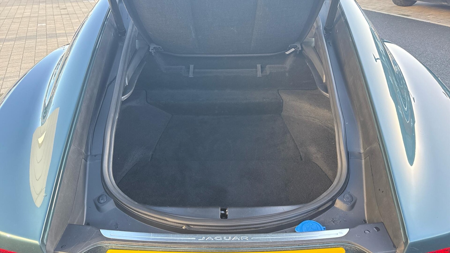 Used Jaguar F-Type 2023 for sale - 77042607: Photo 10