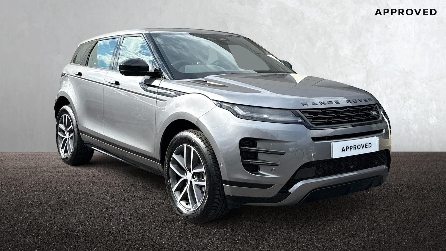 Used Land Rover Range Rover Evoque 2025 for sale - 76680123: Photo 1