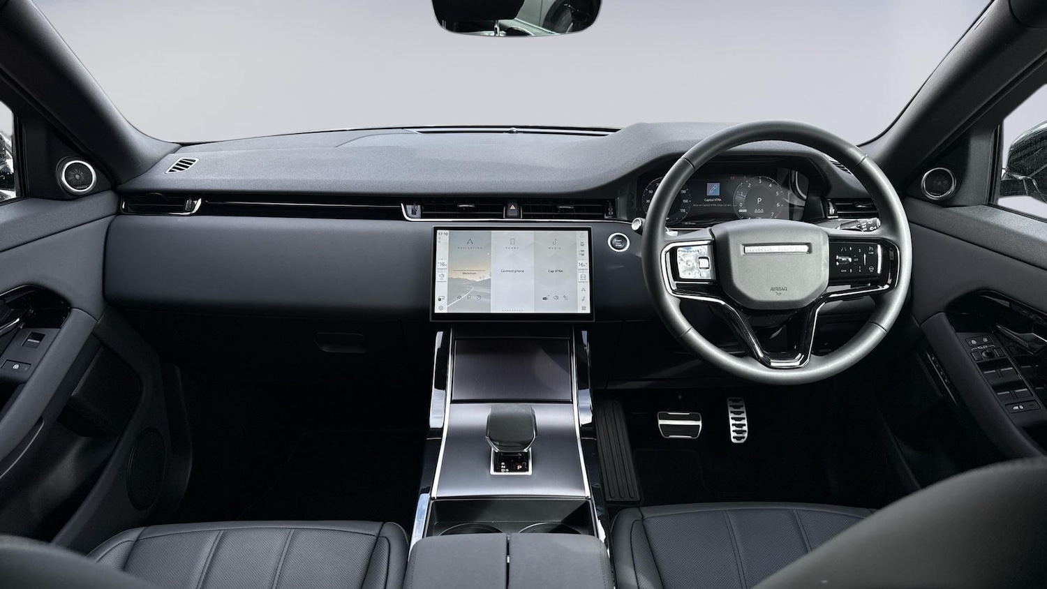 Used Land Rover Range Rover Evoque 2025 for sale - 76680123: Photo 9