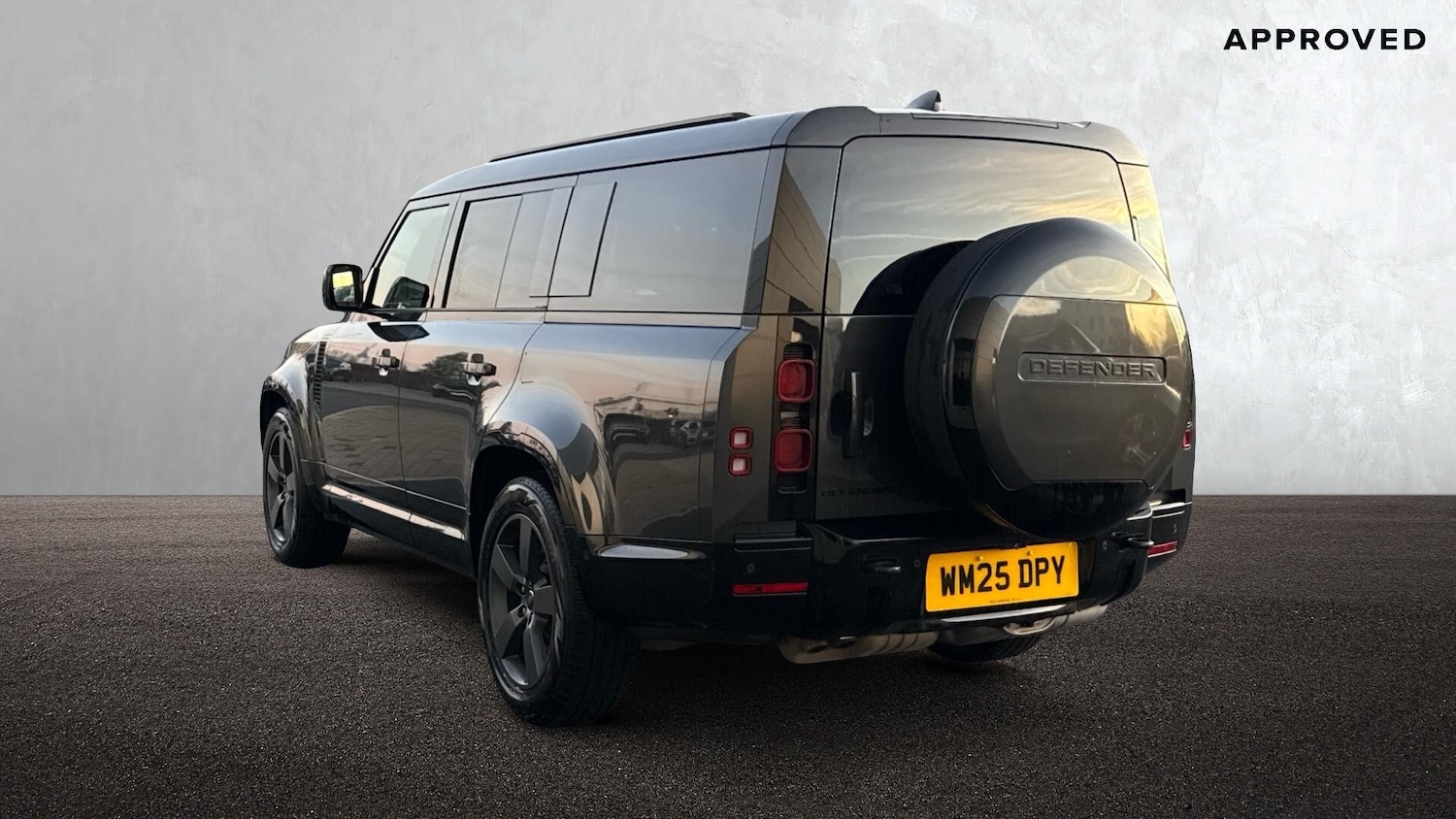 Used Land Rover Defender 2025 for sale - 77307286: Photo 2