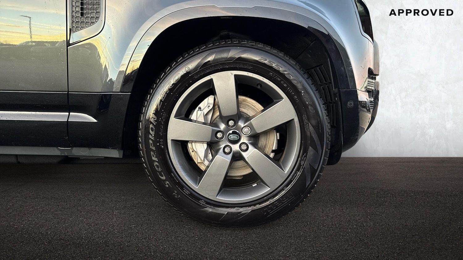 Used Land Rover Defender 2025 for sale - 77307286: Photo 8