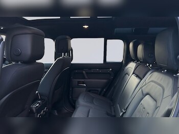 Used Land Rover Defender 2022 for sale - 76675602: Photo