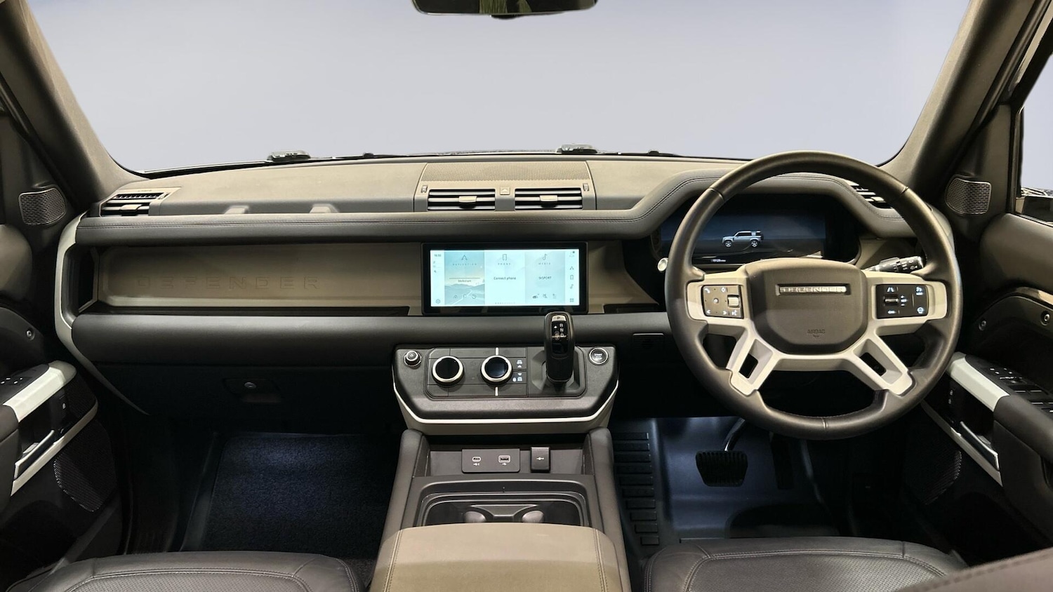 Used Land Rover Defender 2024 for sale - 76678240: Photo 9