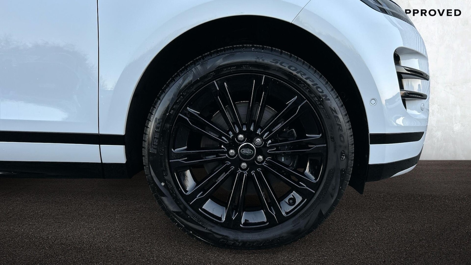 Used Land Rover Range Rover Evoque 2025 for sale - 77543777: Photo 8