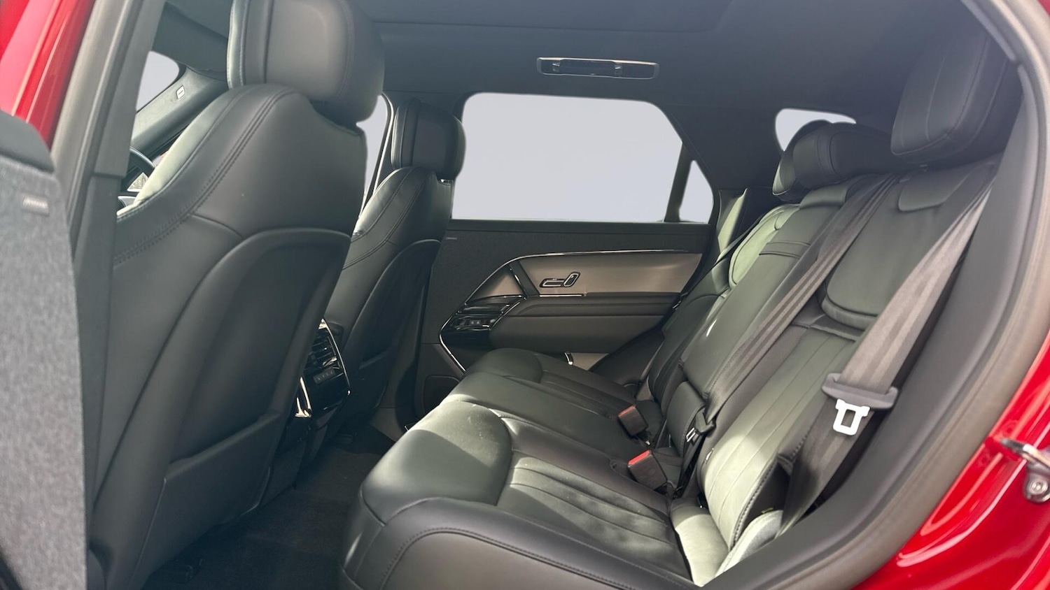 Used Land Rover Range Rover Sport 2026 for sale - 77910915: Photo 4